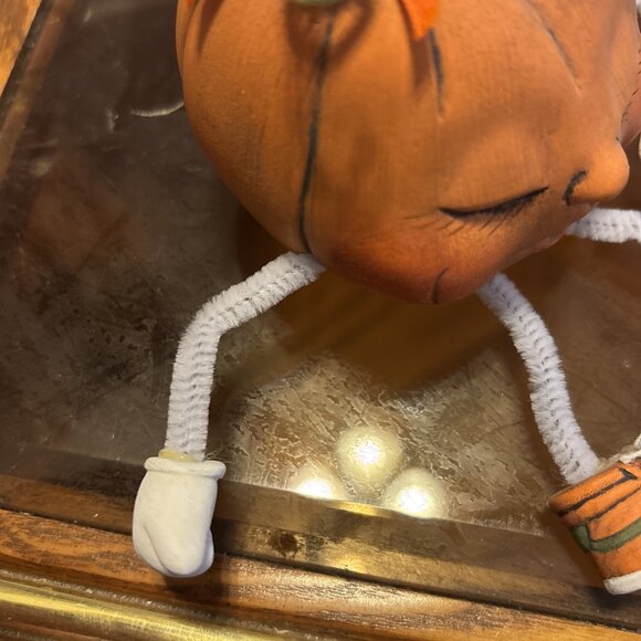 Halloween Ceramic Mold Pumpkin jack-o’-lantern sleepy face Dona’s 5” - Picture 7 of 7